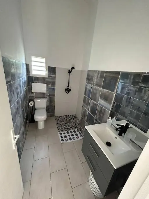 Villa Pave Luc-Sa Les Abymes Holiday home