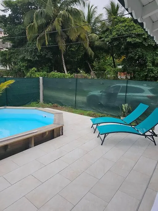 Villa Pave Luc-Sa Les Abymes 0*,